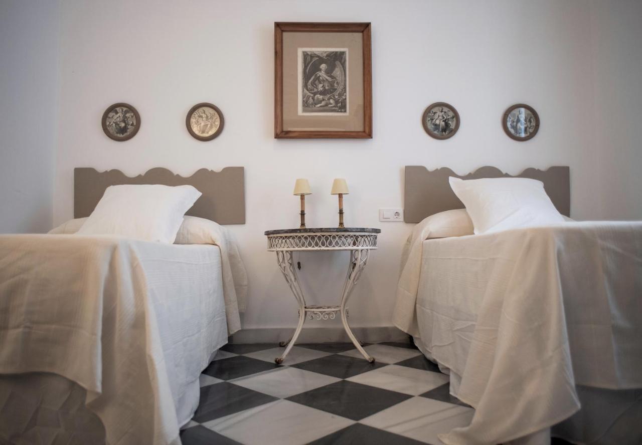 Gatu Premium Apartamento Palacio Oneto Con Jardin Privado " Preferente Mayores De 25 Anos Y Familias " El Puerto de Santa Maria Bagian luar foto