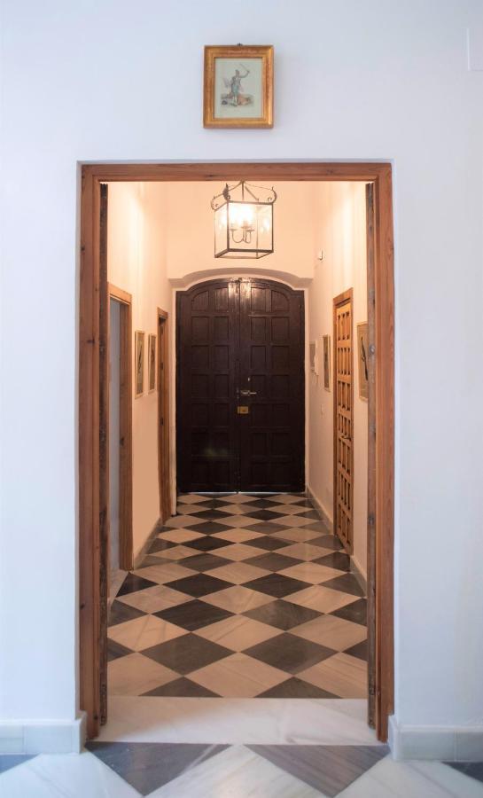 Gatu Premium Apartamento Palacio Oneto Con Jardin Privado " Preferente Mayores De 25 Anos Y Familias " El Puerto de Santa Maria Bagian luar foto